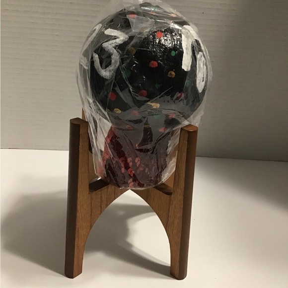 Mardi Gras New Orleans Zulu 2023 Authentic Coconut (New) - Picture 9 of 9